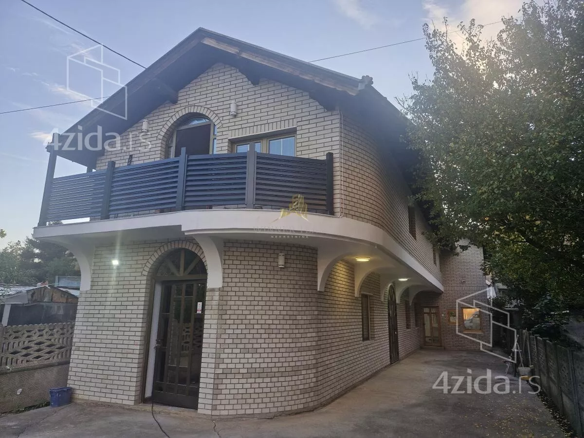 Kuća | 4zida
