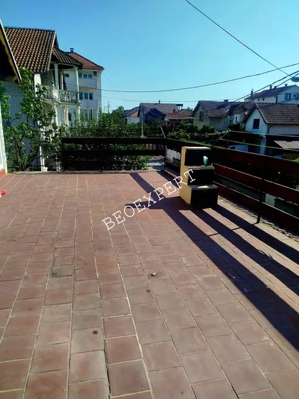 Krnjača | 4zida.rs