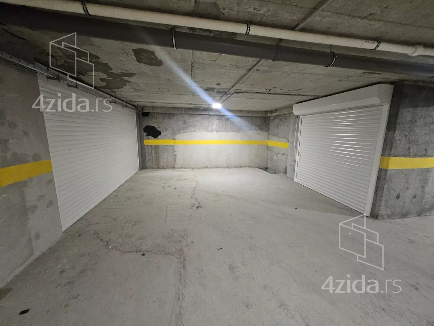 Garaža | 4zida