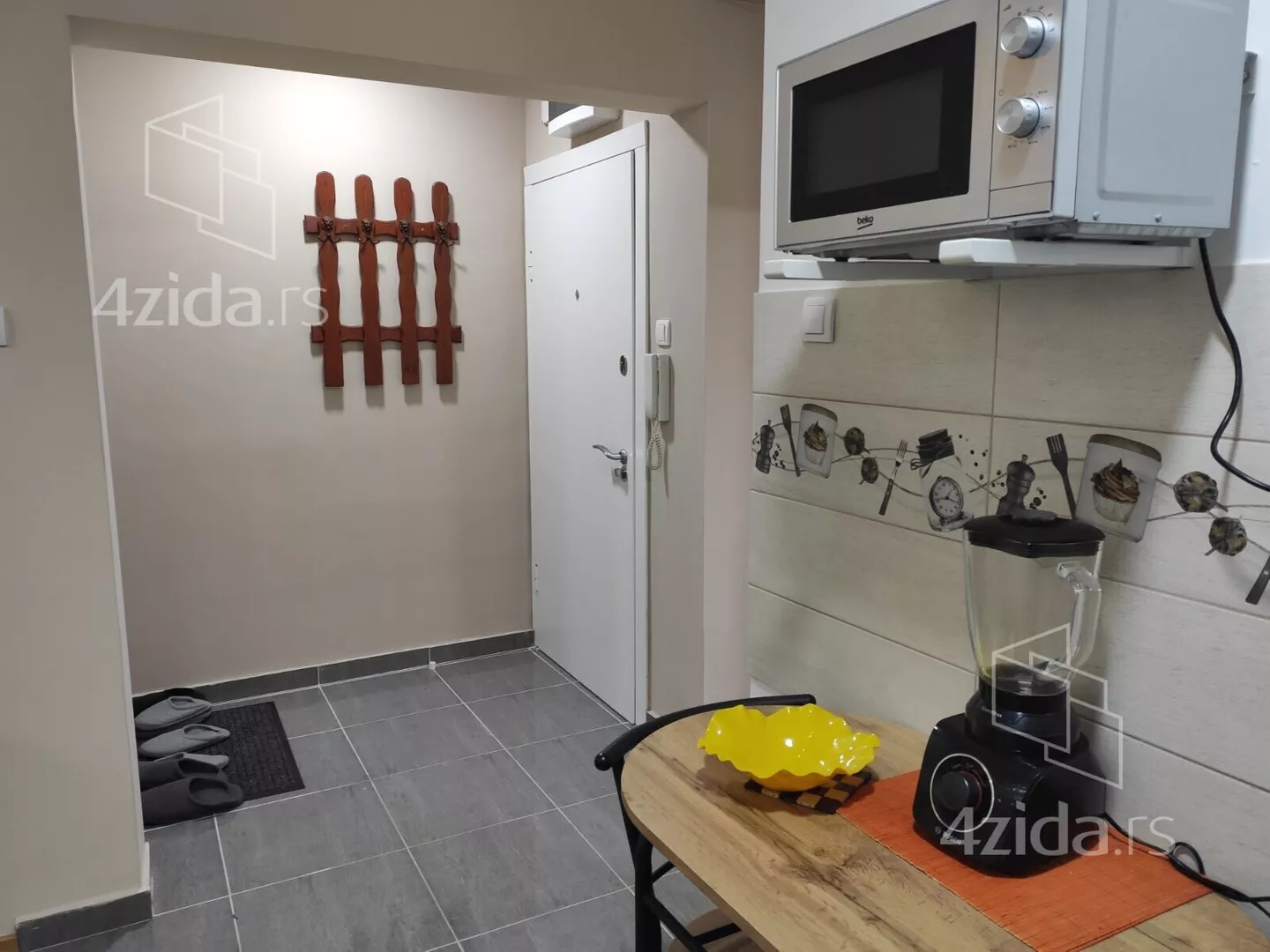 Garsonjera | 4zida
