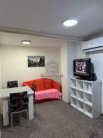 Slavujev Venac | 4zida.rs