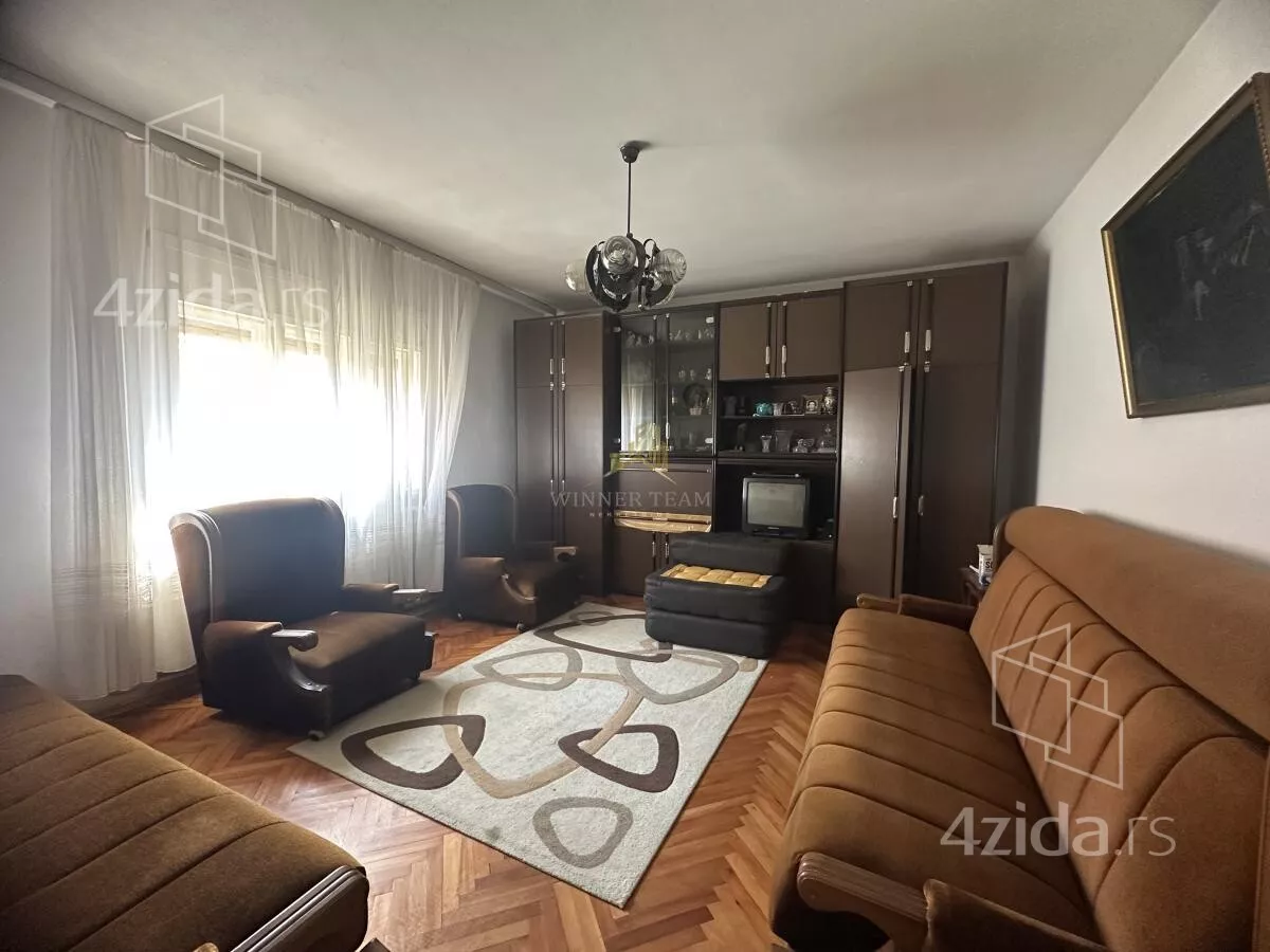 Kuća | 4zida
