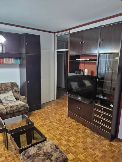 4. Jula 11 | 4zida.rs