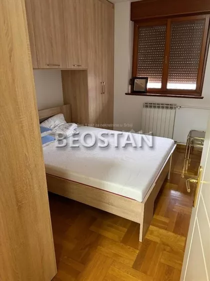 Prve Pruge | 4zida.rs