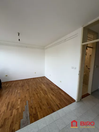 Železnička stanica | 4zida.rs
