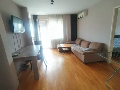 Bulevar Oslobođenja | 4zida.rs