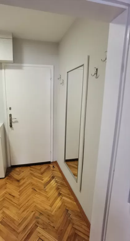 Prvomajska | 4zida.rs