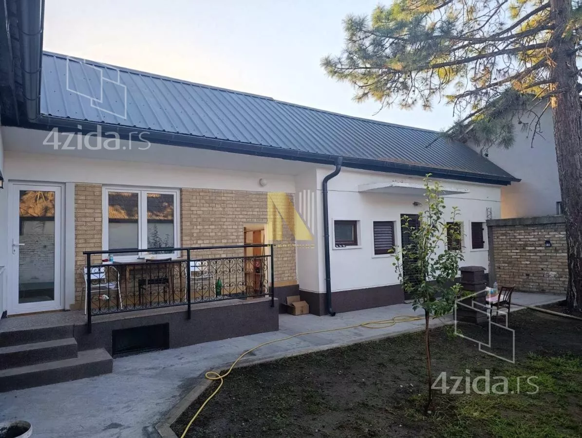 Kuća | 4zida