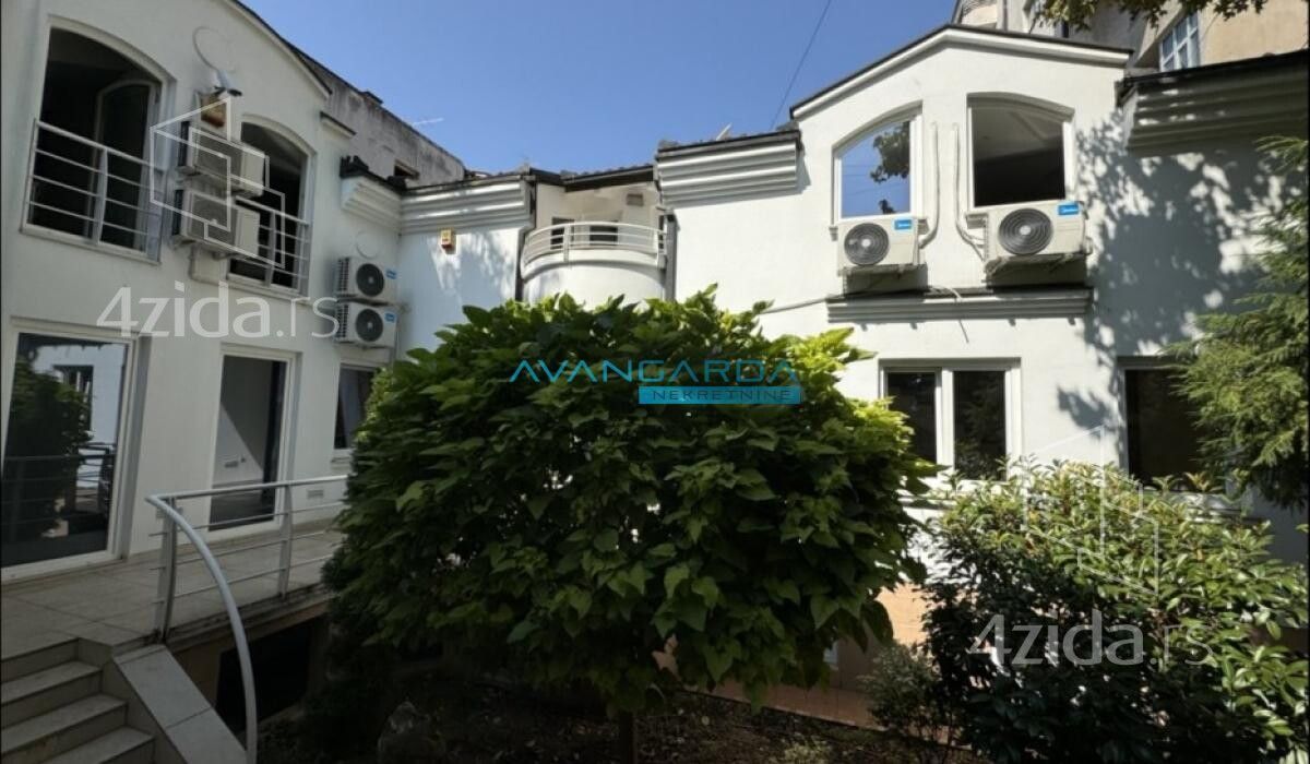 Офис на продажу, Страхинич Бан, 1.350.000€, 400m² — фото