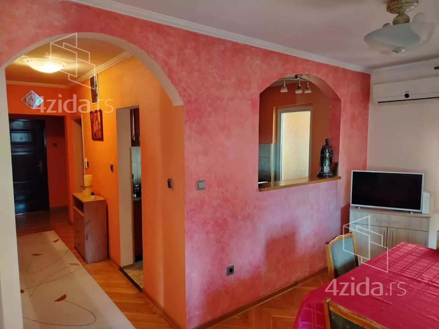 Četvorosoban stan | 4zida