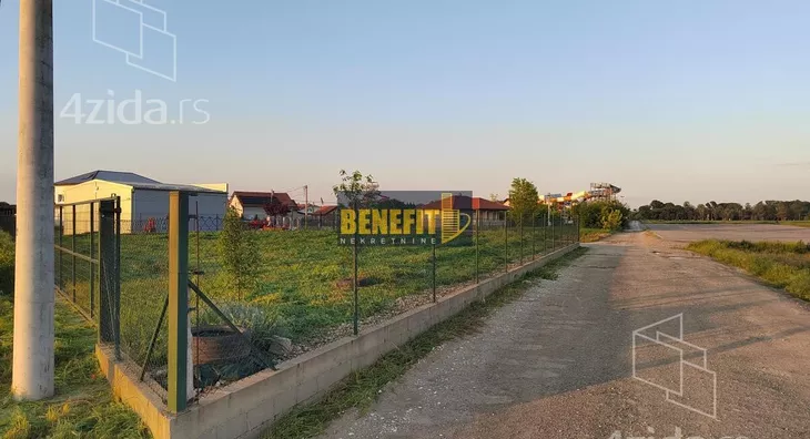 Plac | 4zida