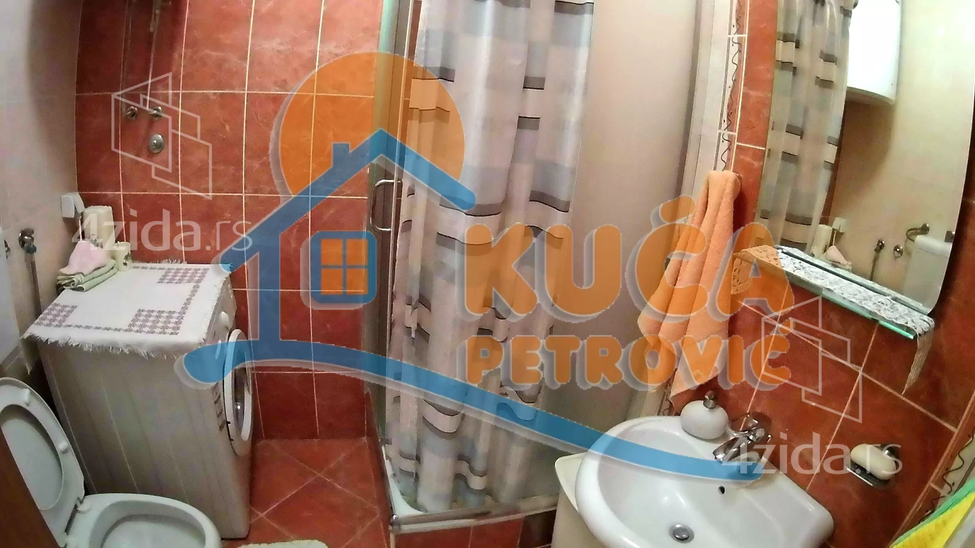 Jednoiposoban stan | 4zida