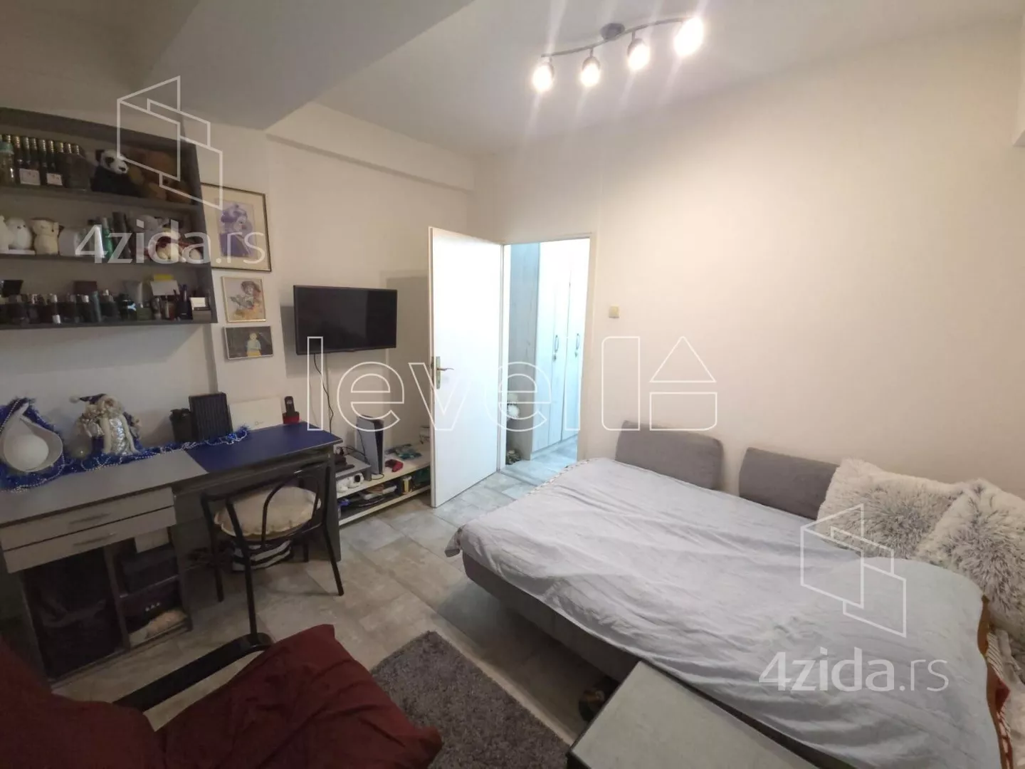 Troiposoban stan | 4zida