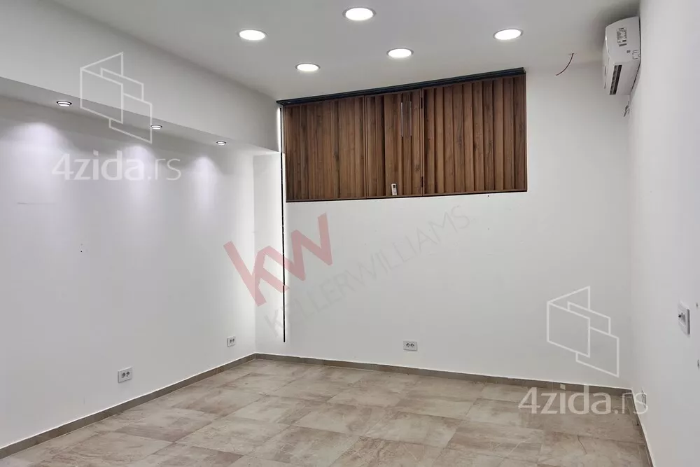 Lokal | 4zida