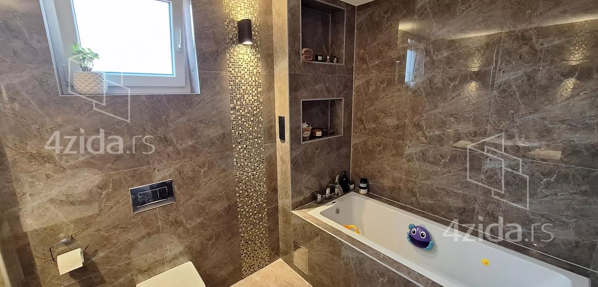 Troiposoban stan | 4zida