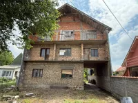 3-etažna kuća | 4zida