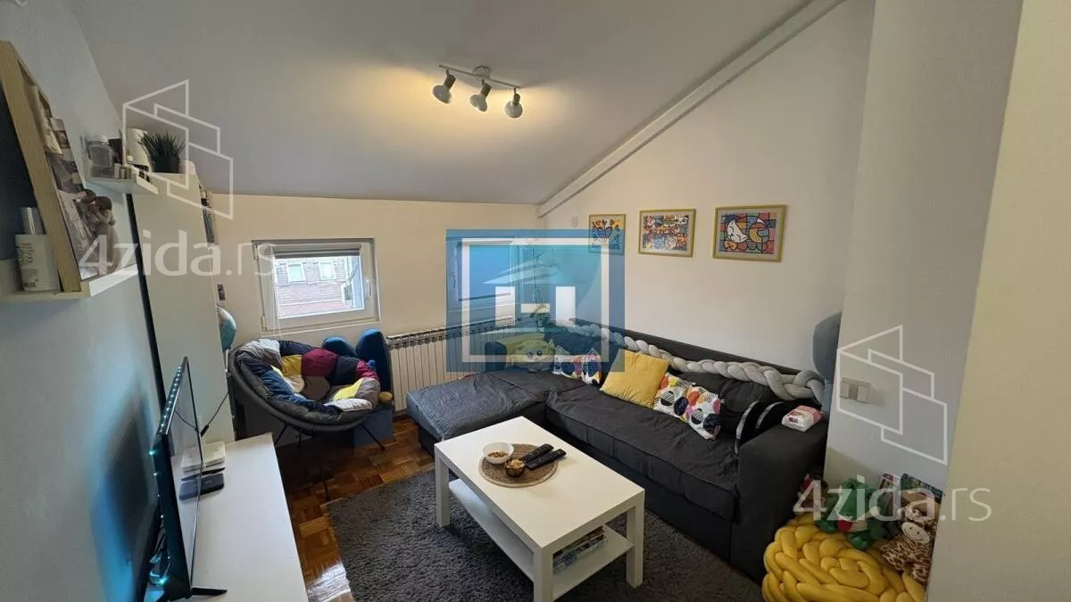 Jednosoban stan | 4zida