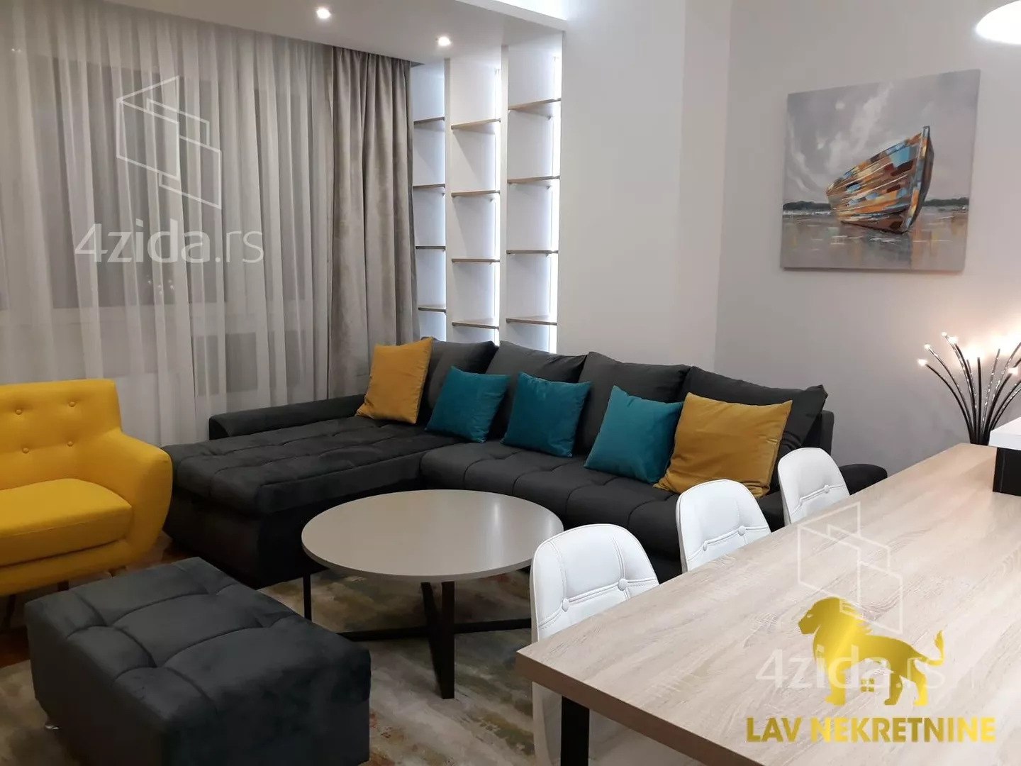 Dvoiposoban stan | 4zida