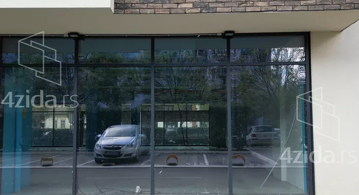 Poslovni prostor | 4zida