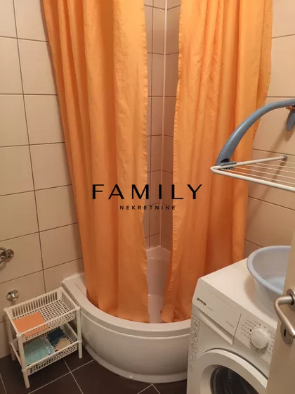 Nova Detelinara | 4zida.rs