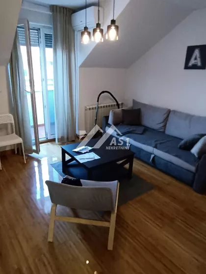 Koste Racina | 4zida.rs