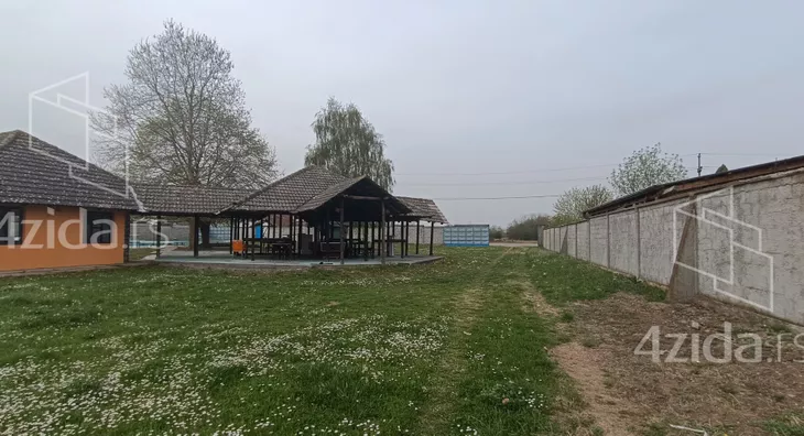 Ugostiteljski objekat | 4zida