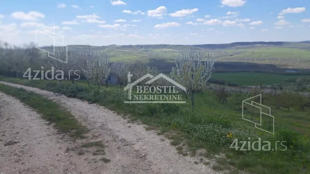 Građevinsko zemljište | 4zida