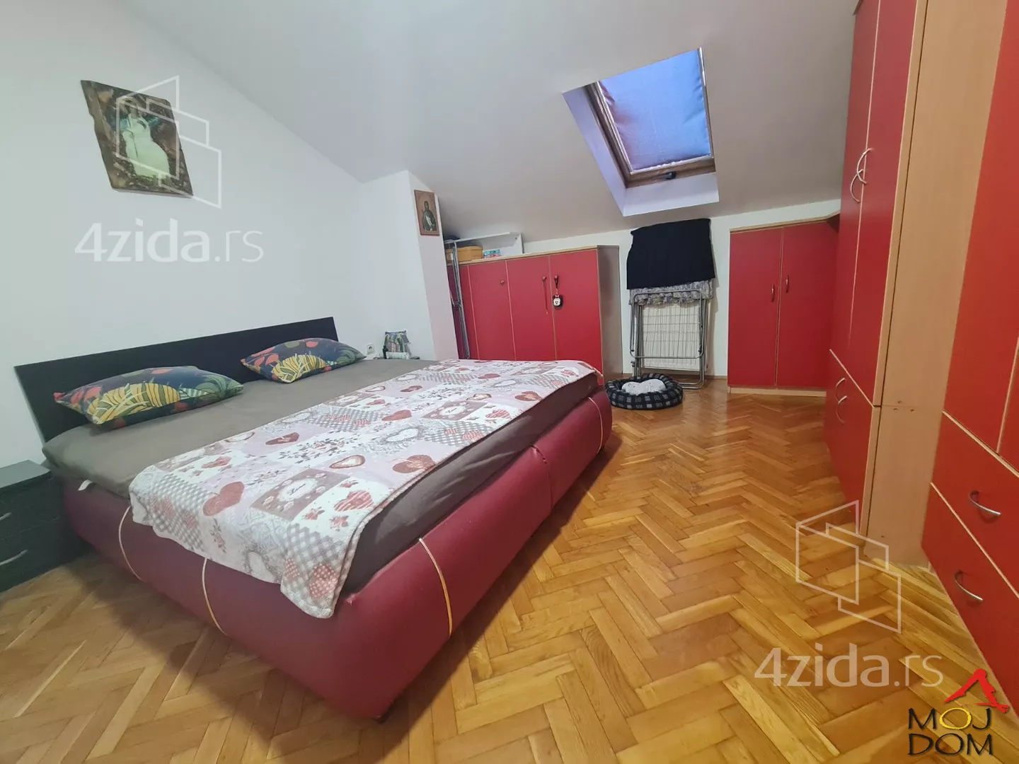 Troiposoban stan | 4zida