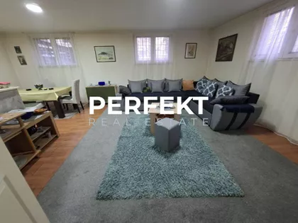 Kraljevačka | 4zida.rs