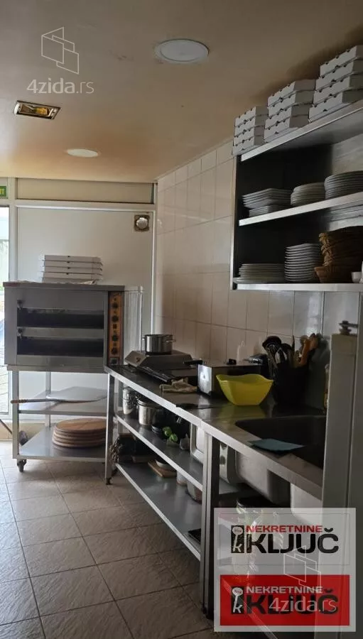 Ugostiteljski objekat | 4zida