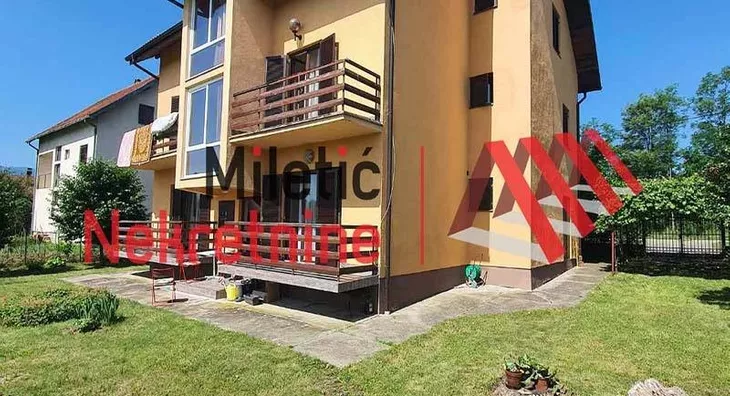 3-etažna kuća | 4zida