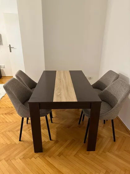 Vašarište | 4zida.rs