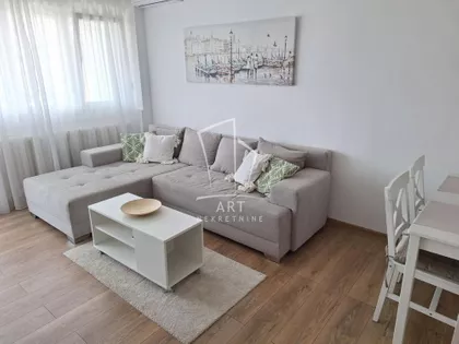 Jurija Gagarina | 4zida.rs