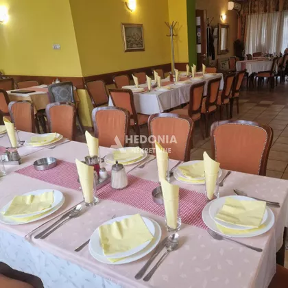 Karađorđeva | 4zida.rs
