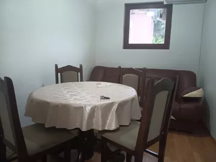 Kolonija Zmaj | 4zida.rs