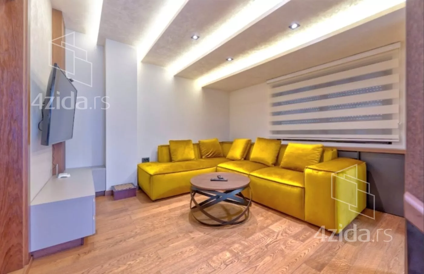 Šestosoban stan | 4zida