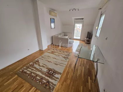 Ljubljanska | 4zida.rs