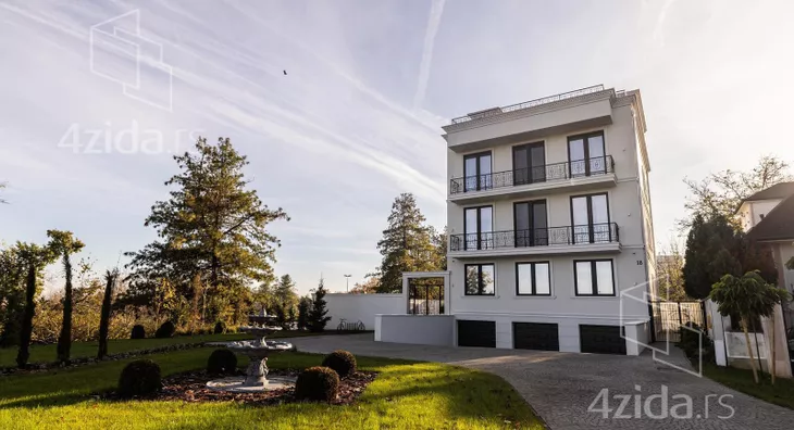 Petosoban stan | 4zida