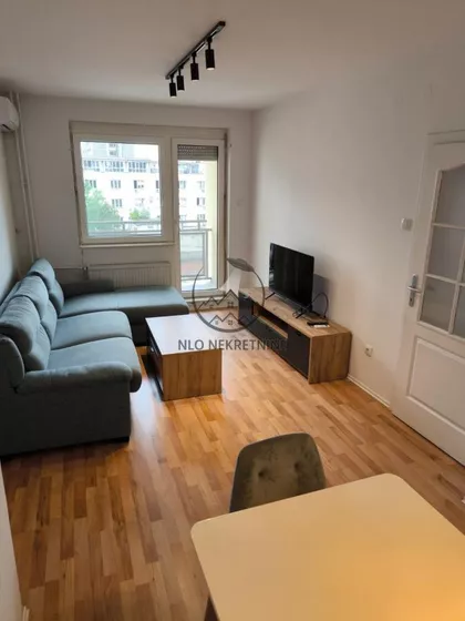 Socijalno | 4zida.rs