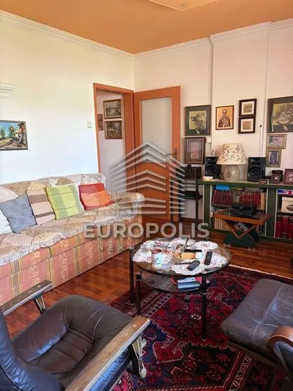 Stan na prodaju · 52 m² · Zemun Polje, Zemun opština, Beograd