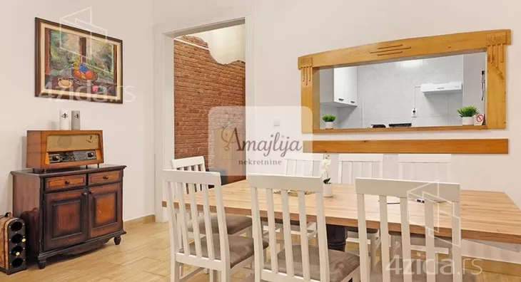 Petosoban stan | 4zida