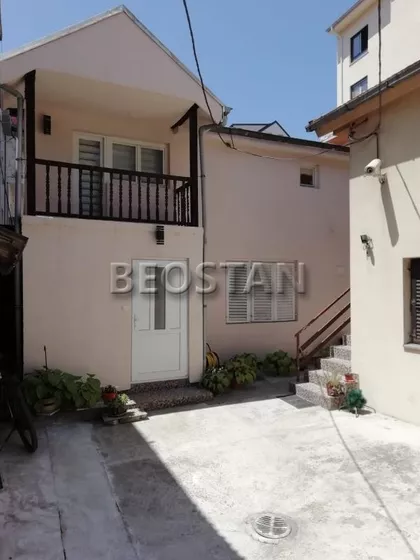 Preradoviceva | 4zida.rs