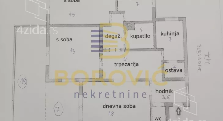 Troiposoban stan | 4zida