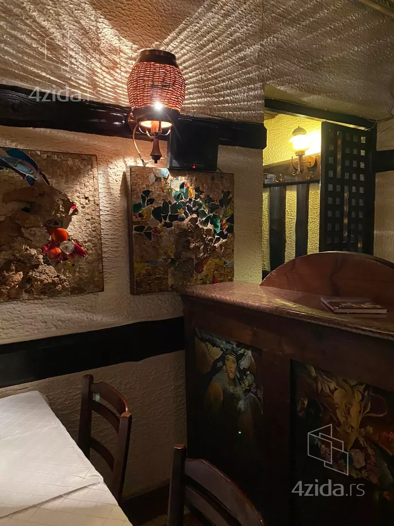 Ugostiteljski objekat | 4zida