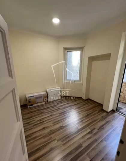 Jug Bogdanova | 4zida.rs