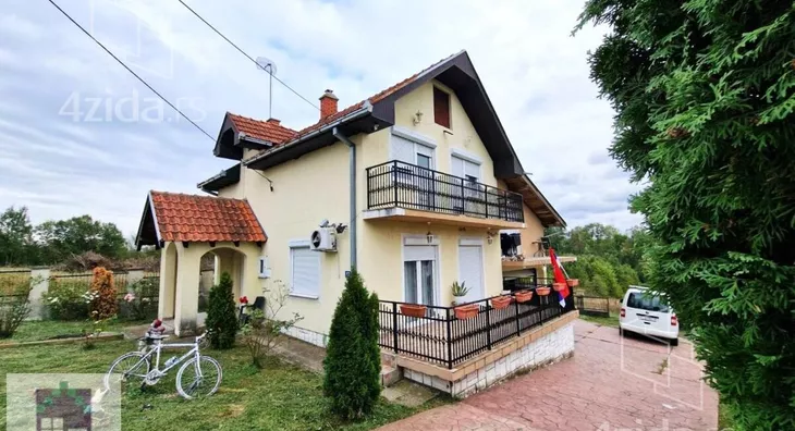 Kuća | 4zida