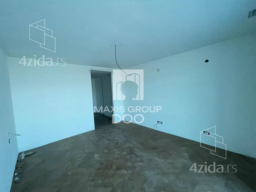 Četvoroiposoban stan | 4zida