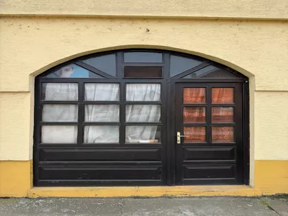 Laze Harambaše 1 | 4zida.rs