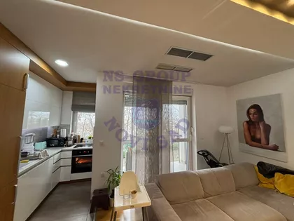 Sremska Kamenica | 4zida.rs