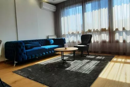 Tadije Sondermajera | 4zida.rs